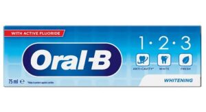 Oral-B Whitening 1-2-3  zubná pasta 75ml