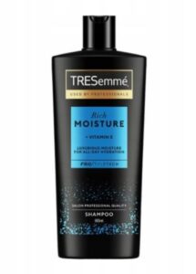 TRESemmé Rich Moisture šampón na vlasy 685ml